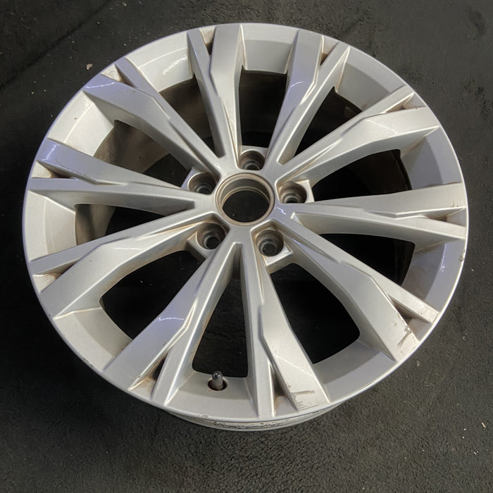 17" TIGUAN 18 17x7 , , split spoke Original OEM Wheel Rim - View 7