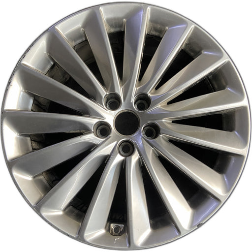 19" EQUUS 14-16 , 19x9 Original OEM Wheel Rim - Front View
