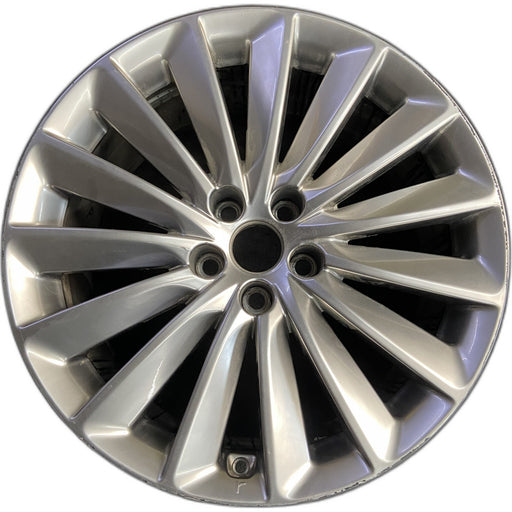 19" EQUUS 14-16 , 19x9 Original OEM Wheel Rim - Front View