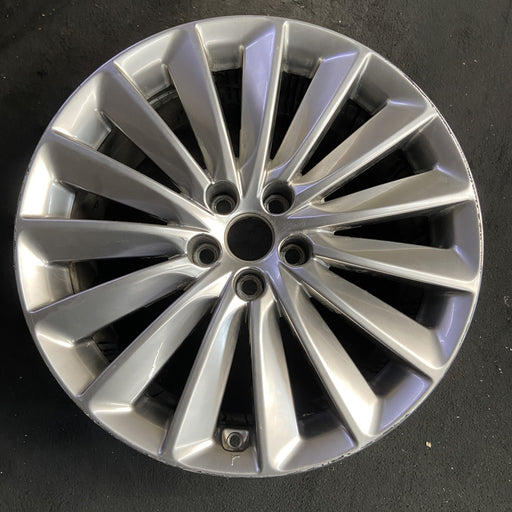 19" EQUUS 14-16 , 19x9 Original OEM Wheel Rim - Additional View