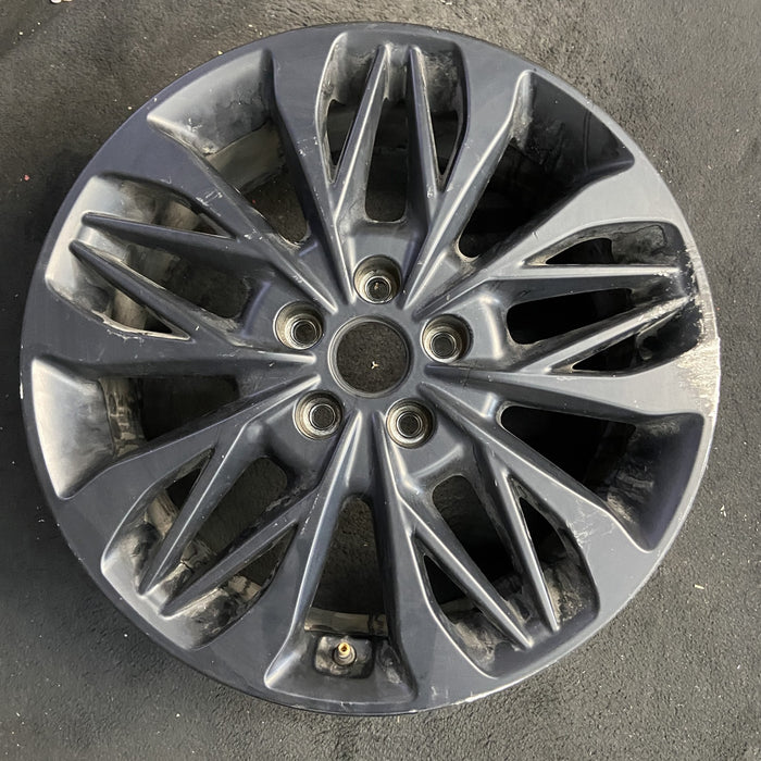 18" SELTOS 22-23 18x7.5 , 10 spoke Original OEM Wheel Rim - Additional View
