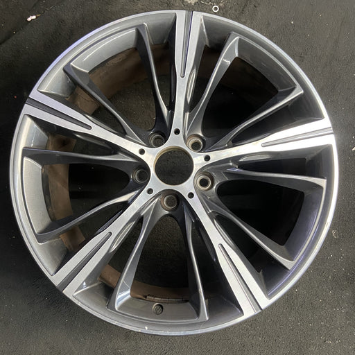 20" BMW 320i 16-17 20x8.5 , 15 spoke Original OEM Wheel Rim - Additional View