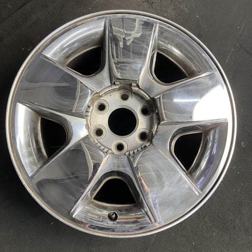 20" AVALANCHE 1500 09-11 20x8.5, 5 spoke, covered lug nuts, flat spoke Original - Additional View