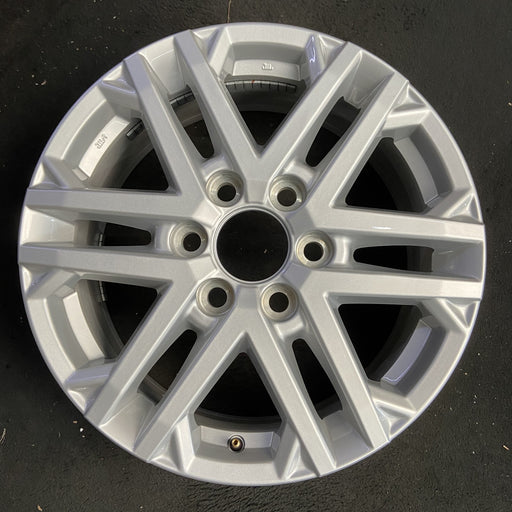 18" SEQUOIA 23-24 18x7.5, 6 double spoke, silver Original OEM Wheel Rim - Additional View