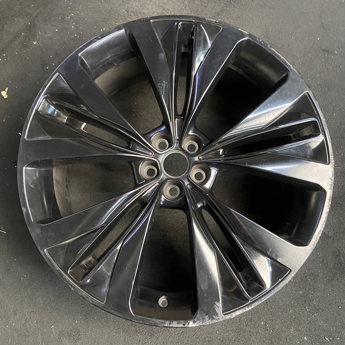 22" F-PACE 17-19 22x9 , 5 slotted spoke, black Original OEM Wheel Rim - Additional View