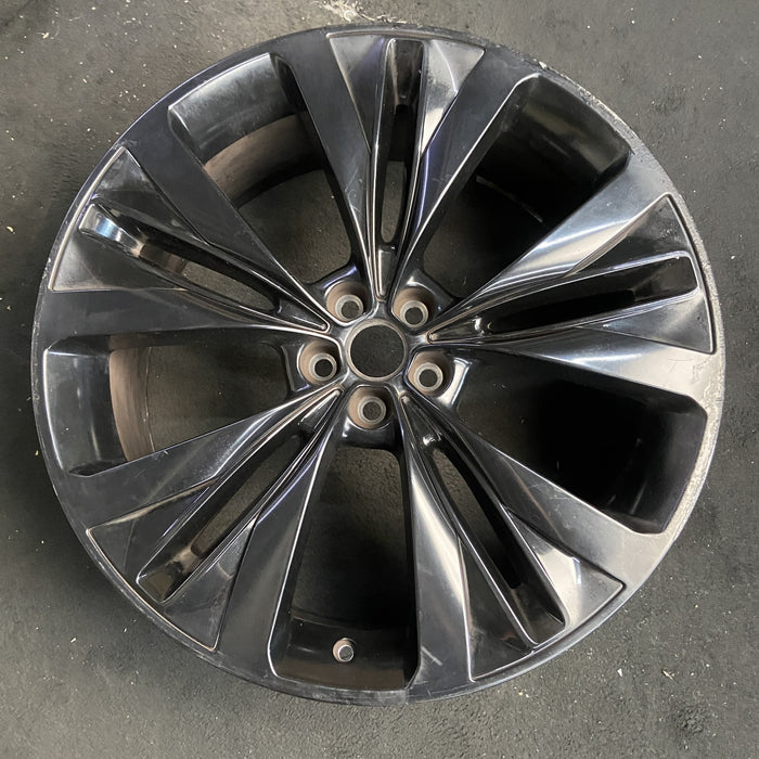 22" F-PACE 17-19 22x9 , 5 slotted spoke, black Original OEM Wheel Rim - Additional View