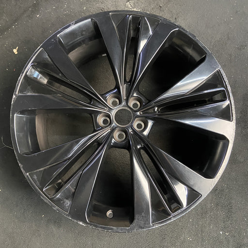 22" F-PACE 17-19 22x9 , 5 slotted spoke, black Original OEM Wheel Rim - Additional View