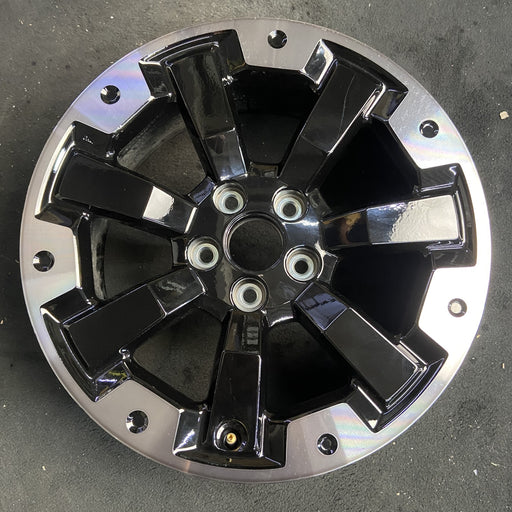 18" PASSPORT 26 18x8 , 7 spoke Original OEM Wheel Rim - Additional View