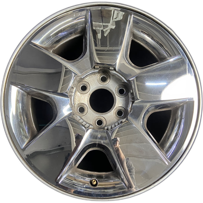 20" AVALANCHE 1500 09-10 20x8.5, 5 spoke, covered lug nuts, grooved spoke - Front View