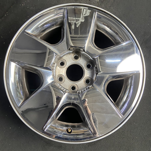 20" AVALANCHE 1500 09-10 20x8.5, 5 spoke, covered lug nuts, grooved spoke - Additional View