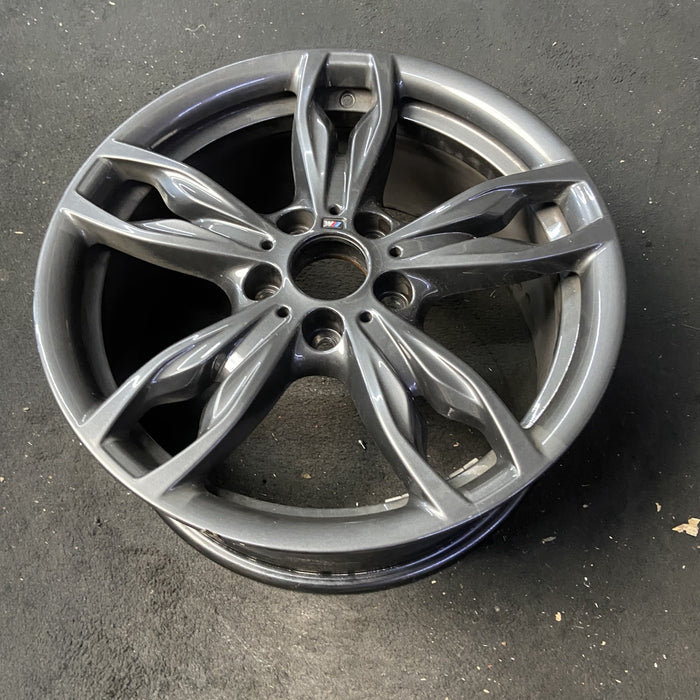 18" BMW 230i 17 18x7.5, 5 double spoke, lugs outside spoke, dark gray finish - View 8