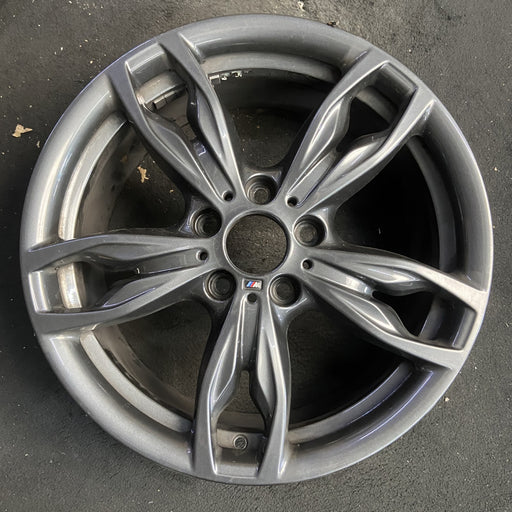 18" BMW 230i 17 18x7.5, 5 double spoke, lugs outside spoke, dark gray finish - Additional View