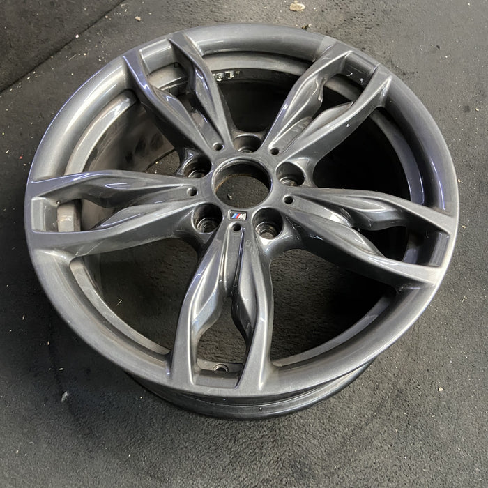 18" BMW 230i 17 18x7.5, 5 double spoke, lugs outside spoke, dark gray finish - View 7