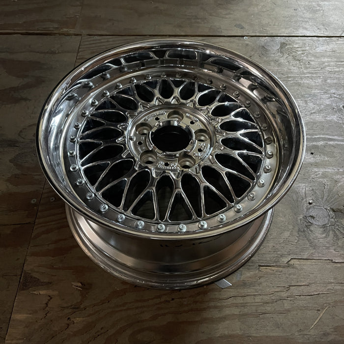 17" BMW 525i 01-03 17x8 , web design, covered lug nuts Original OEM Wheel Rim - View 7