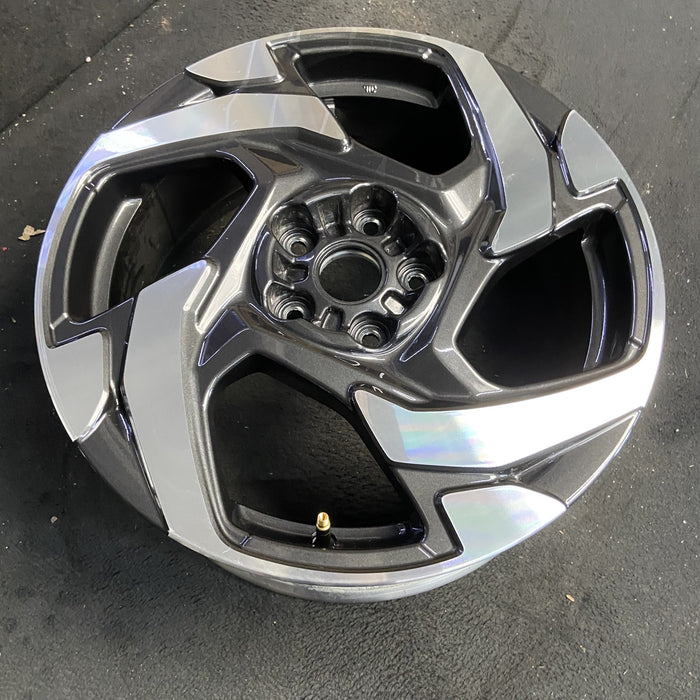 18" XV CROSSTREK 26 18x7 , 4 spoke, machined face with pockets Original OEM - View 7