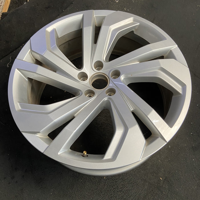 20" ATLAS 21-22 20x8, 5 spoke, V spoke, silver Original OEM Wheel Rim - View 7