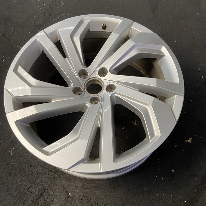 20" ATLAS 21-22 20x8, 5 spoke, V spoke, silver Original OEM Wheel Rim - View 8