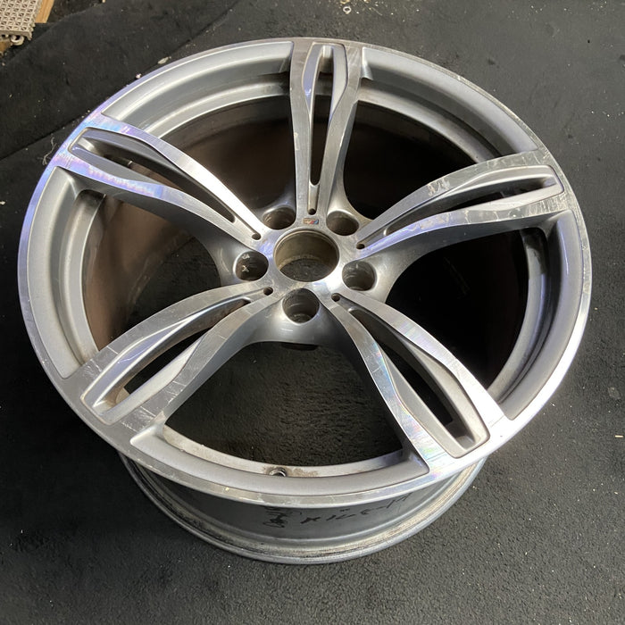 20" BMW M6 12-17 20x10.5 , 5 double spoke, narrow opening in spoke, polished - View 7