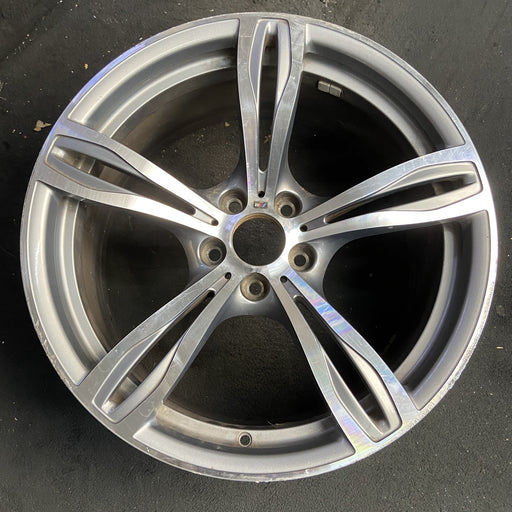 20" BMW M6 12-17 20x9.5 , 5 double spoke, narrow opening in spoke, polished - Additional View