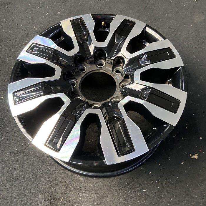 20" SIERRA 2500 PICKUP 24 20x8.5, 8 spoke, raised spoke , black inserts - View 8