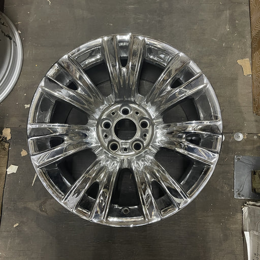 19" BMW X5 07-13 19x10 , 7 spoke, V spoke, exposed lug nuts Original OEM Wheel - Additional View