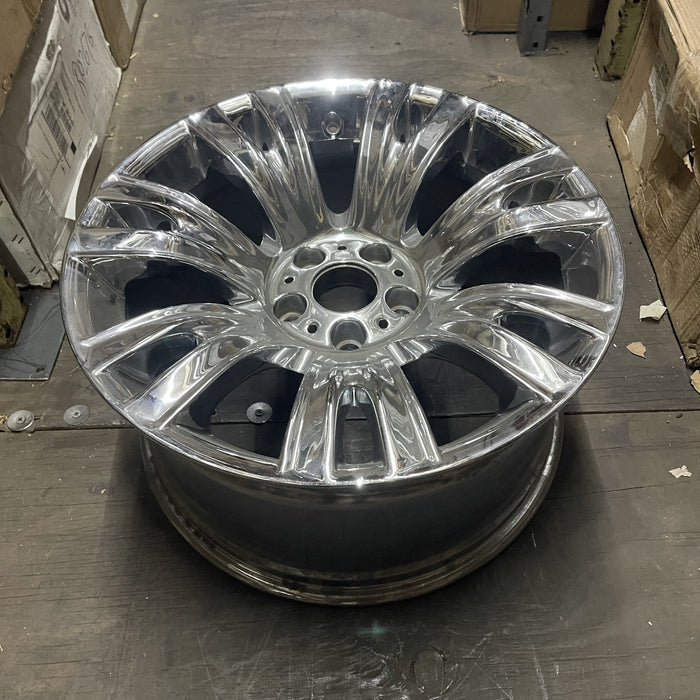 19" BMW X5 07-13 19x10 , 7 spoke, V spoke, exposed lug nuts Original OEM Wheel - View 8