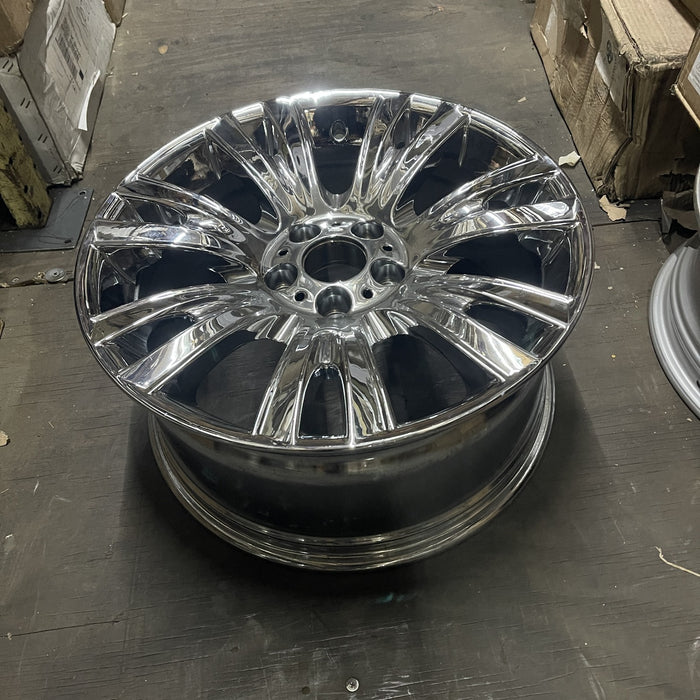 19" BMW X5 07-13 19x9 , 7 spoke, V spoke, exposed lug nuts Original OEM Wheel - View 8