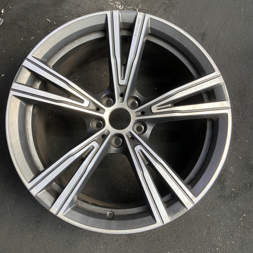 19" BMW 330e 21-24 19x8, , V spoke Original OEM Wheel Rim - Additional View