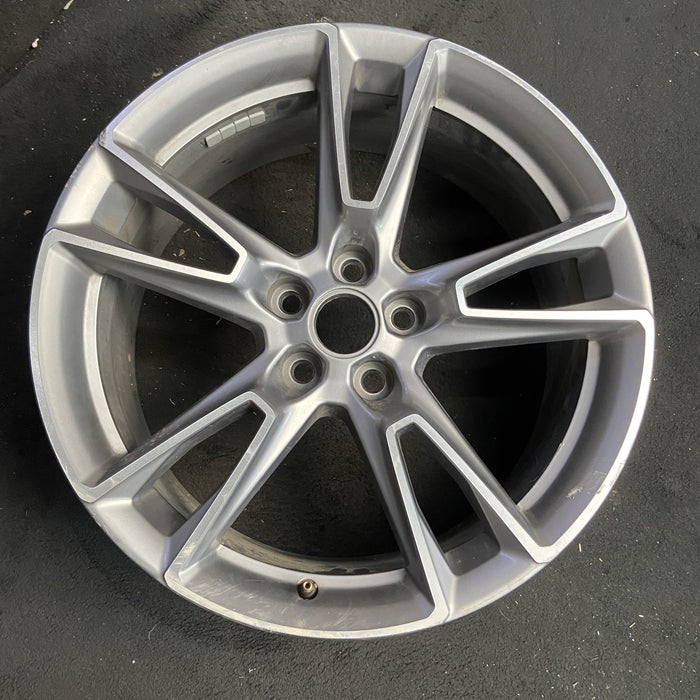 20" CAMARO 19-24 20x8.5, 5 split spoke, machined face Original OEM Wheel Rim - Additional View