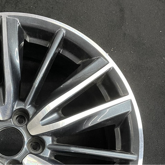 20" INFINITI QX60 16-18 20x7.5 Original OEM Wheel Rim - Close-Up Detail
