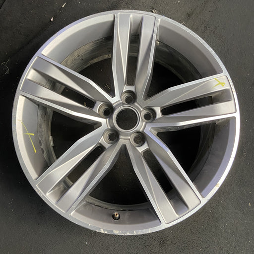 20" CAMARO 16 20x8.5, 5 split spoke, machined face Original OEM Wheel Rim - Additional View