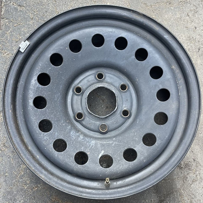 17" AVALANCHE 1500 07-10 17x7.5", steel, 16 hole Original OEM Wheel Rim - Front View