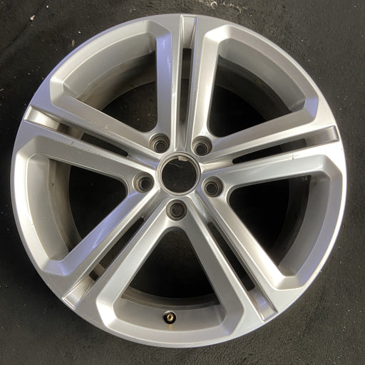 18" JETTA 15-18 18x7.5 , 10 spoke Original OEM Wheel Rim - Additional View