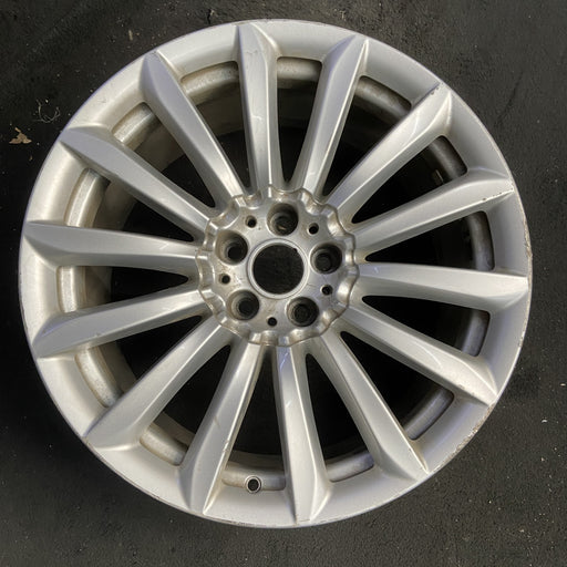 19" 640i GT 18-19 19x8.5, 7 V spoke Original OEM Wheel Rim - Additional View