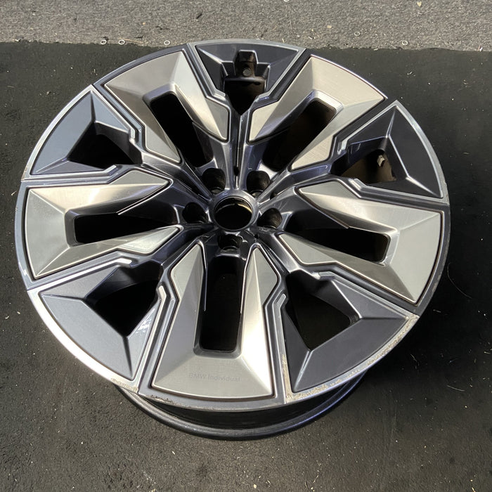 21" 750e 24-26 21x10.5, 5 spoke, V spoke, silver inserts Original OEM Wheel Rim - View 8