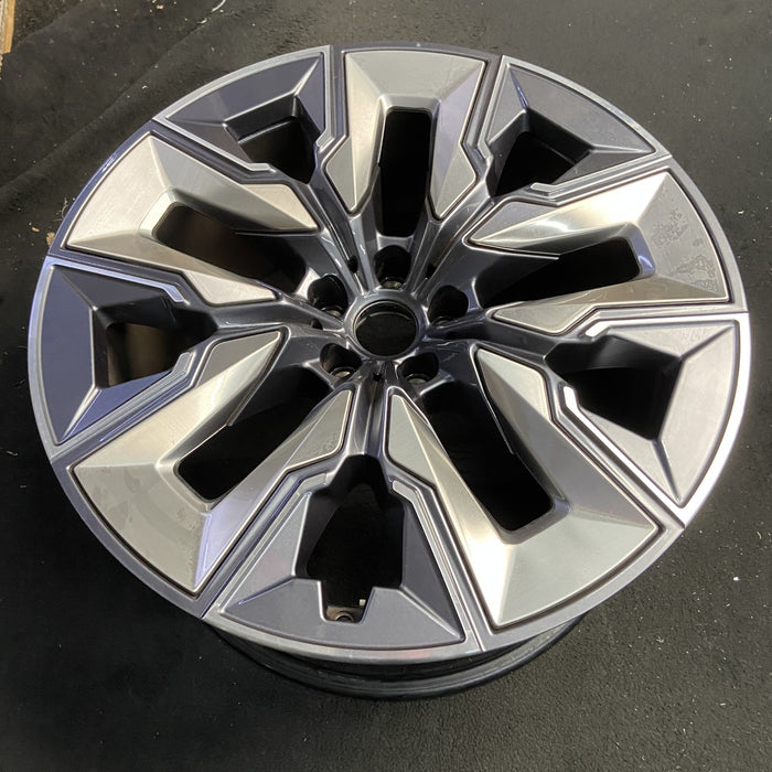 21" 750e 24-26 21x10.5, 5 spoke, V spoke, silver inserts Original OEM Wheel Rim - View 7