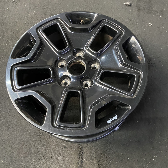 17" WRANGLER 14 17x7.5, 10 slot, w/o machined accent; gloss black Original OEM - View 8