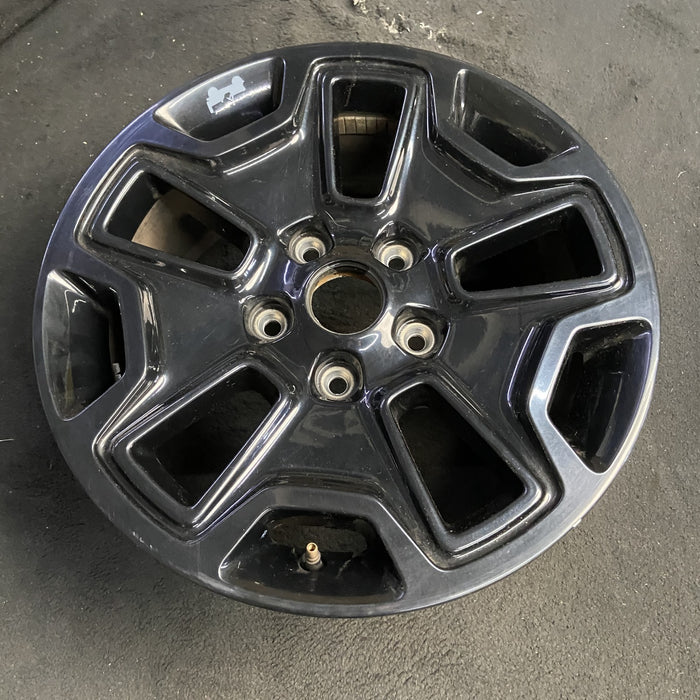 17" WRANGLER 14 17x7.5, 10 slot, w/o machined accent; gloss black Original OEM - View 7