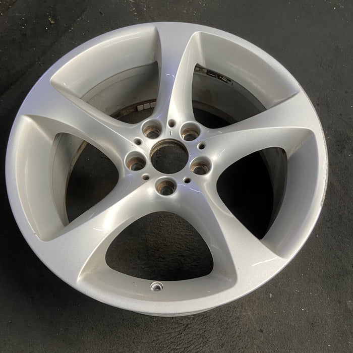 19" BMW 323i 06-07 19x9 , 5 spoke, solid spoke, w/o rivets between spokes - View 7