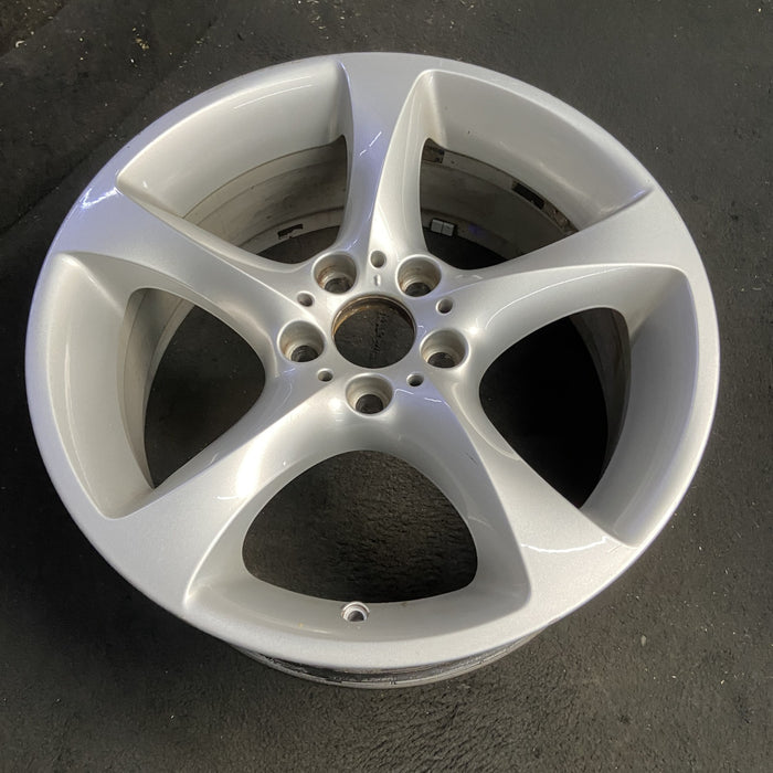 19" BMW 323i 06-07 19x8 , 5 spoke, solid spoke, w/o rivets between spokes - View 7
