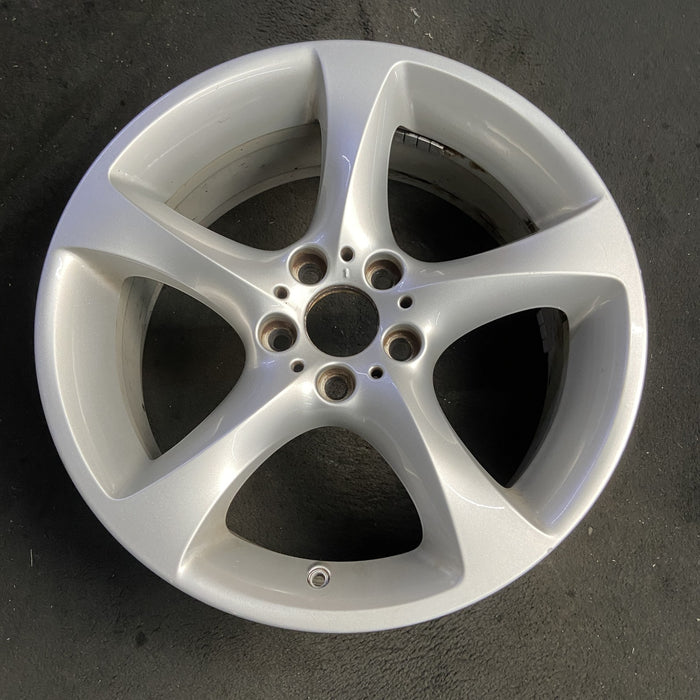 19" BMW 323i 06-07 19x8 , 5 spoke, solid spoke, w/o rivets between spokes - Additional View