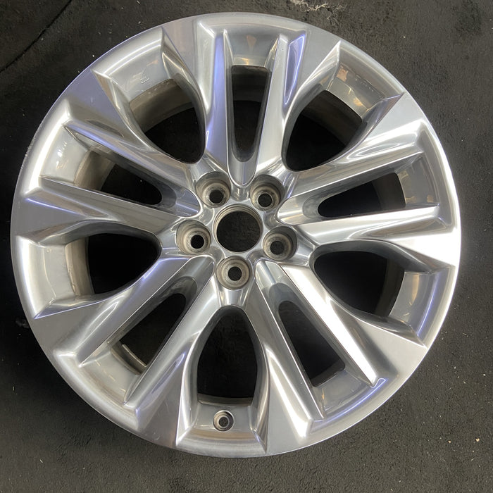 20" HIGHLANDER 20-22 20x8 , 10 spoke Original OEM Wheel Rim - Additional View