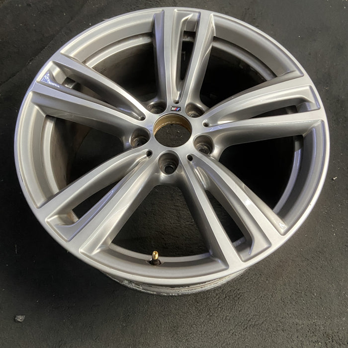 19" BMW 320i 14-15 19x8.5, 5 twin spokes Original OEM Wheel Rim - View 7