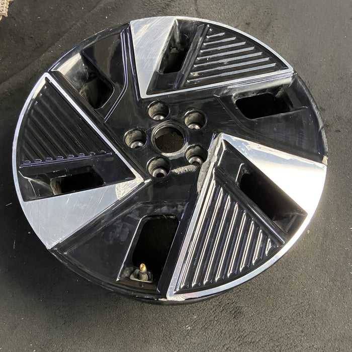 19" IONIQ 5 25-26 19x7.5 Original OEM Wheel Rim - View 7