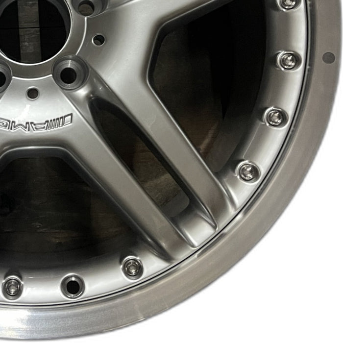 19" MERCEDES S-CLASS 08 230 Type; SL55, 19x9.5, 2 piece Original OEM Wheel Rim - Close-Up Detail
