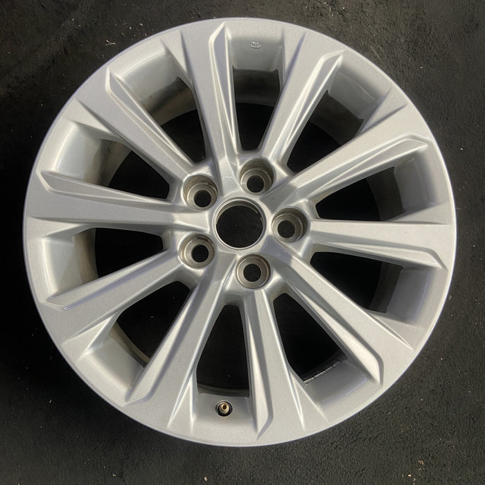 18" GRAND HIGHLANDER 24-26 18x7.5 , 10 spoke Original OEM Wheel Rim - SILVER - Additional View