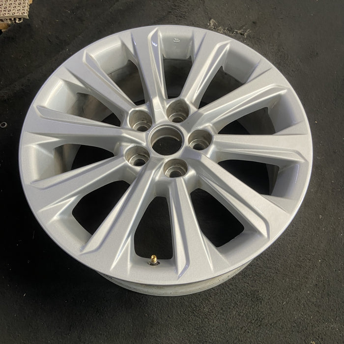 18" GRAND HIGHLANDER 24-26 18x7.5 , 10 spoke Original OEM Wheel Rim - SILVER - View 7