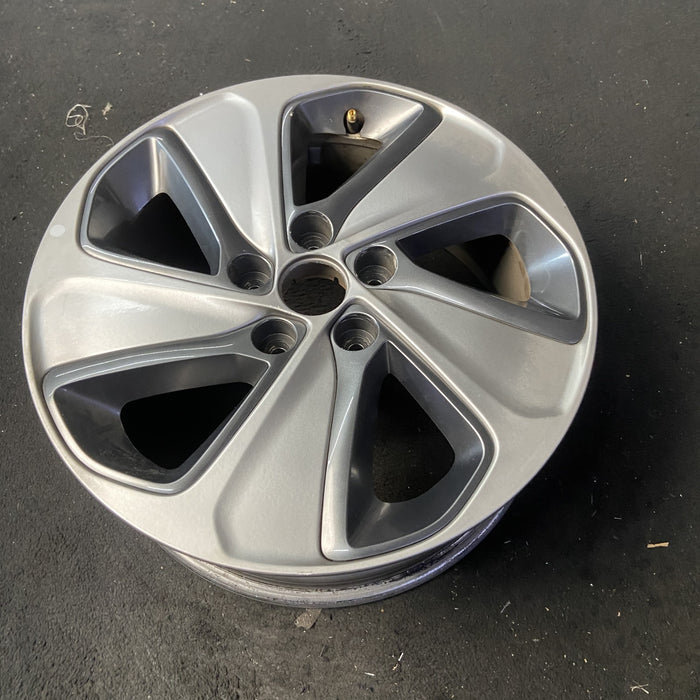 17" SONATA 16-17 17x7, exposed lug nuts, 5 spoke , w/o Original OEM Wheel Rim - View 8
