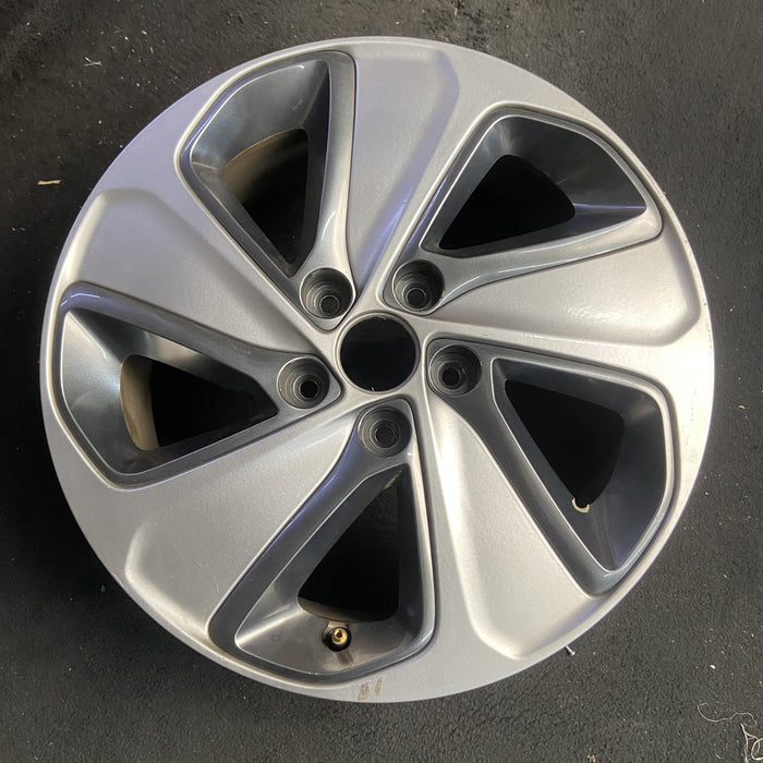 17" SONATA 16-17 17x7, exposed lug nuts, 5 spoke , w/o Original OEM Wheel Rim - Additional View