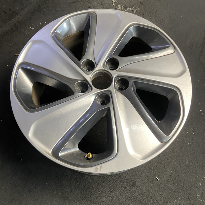 17" SONATA 16-17 17x7, exposed lug nuts, 5 spoke , w/o Original OEM Wheel Rim - View 7